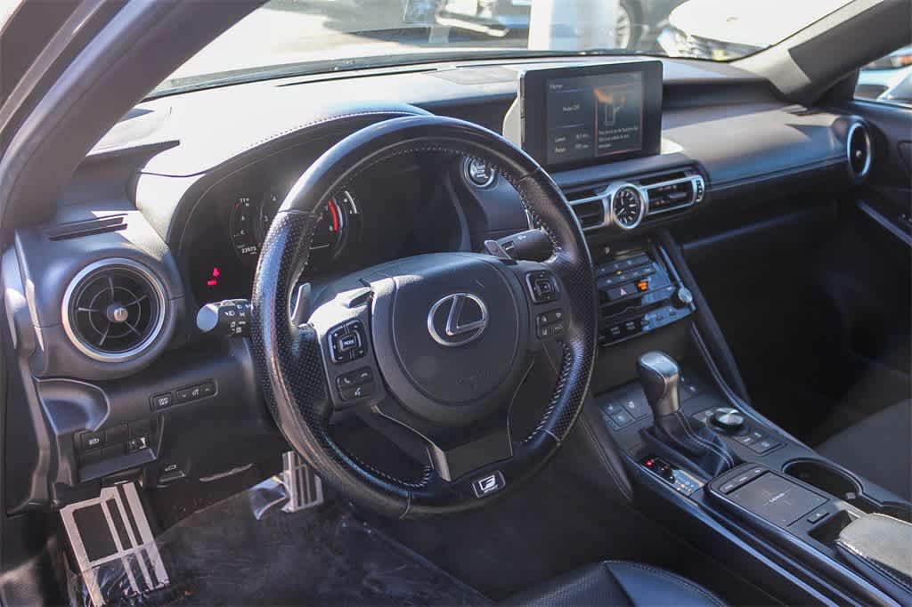 Thumbnail: 2022 Lexus IS - 23