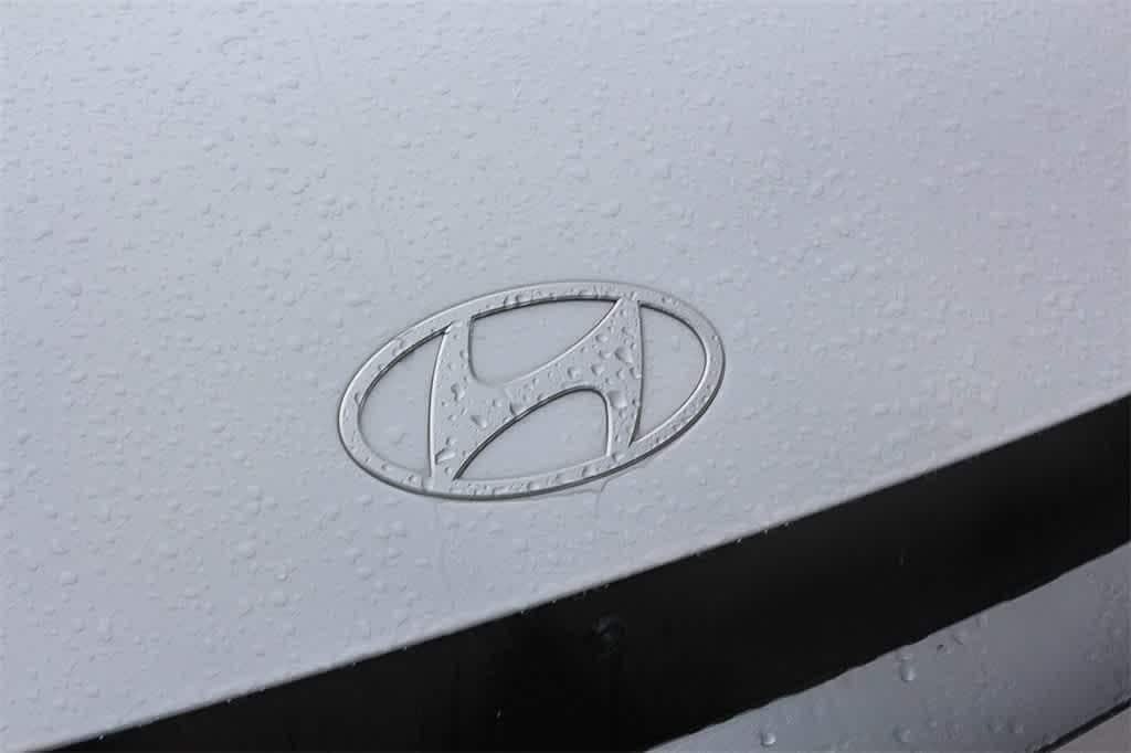 Thumbnail: 2026 Hyundai Ioniq 5 - 13