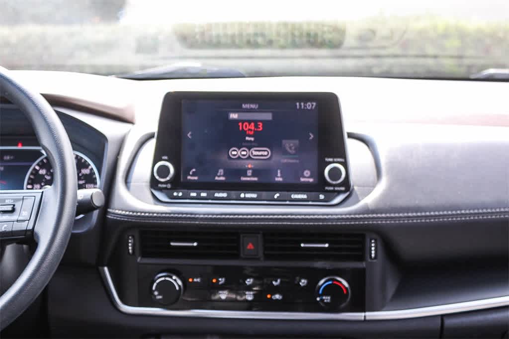 Thumbnail: 2021 Nissan Rogue - 17