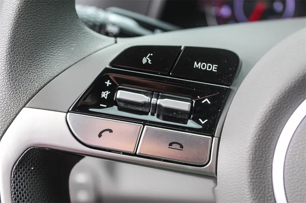 Thumbnail: 2023 Hyundai Elantra - 32