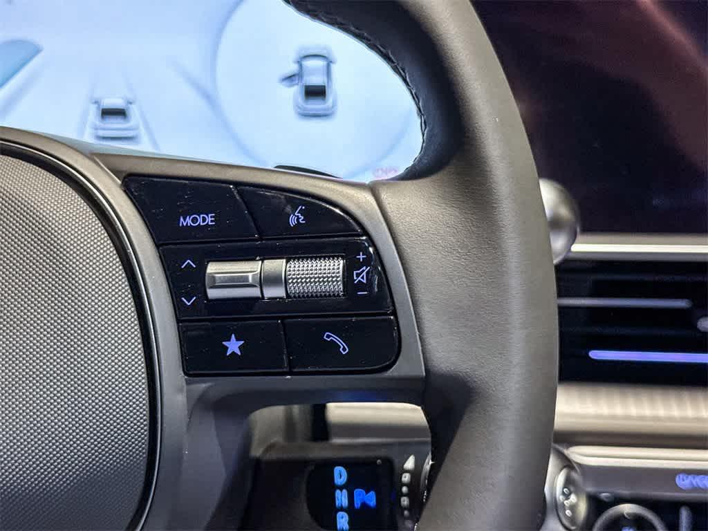 Thumbnail: 2025 Hyundai Ioniq 6 - 19