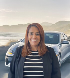 Staff member Jessica Ramirez from ID_9972d070fdf4