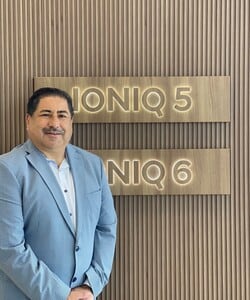 Staff member Richard Perez from ID_a96c8a72e8ea