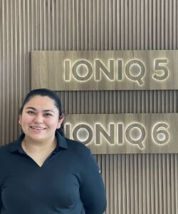 Staff member Asaeily Garcia from ID_bb772303ea36