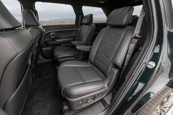 2026%20Hyundai%20Palisade%20Interior.jpg