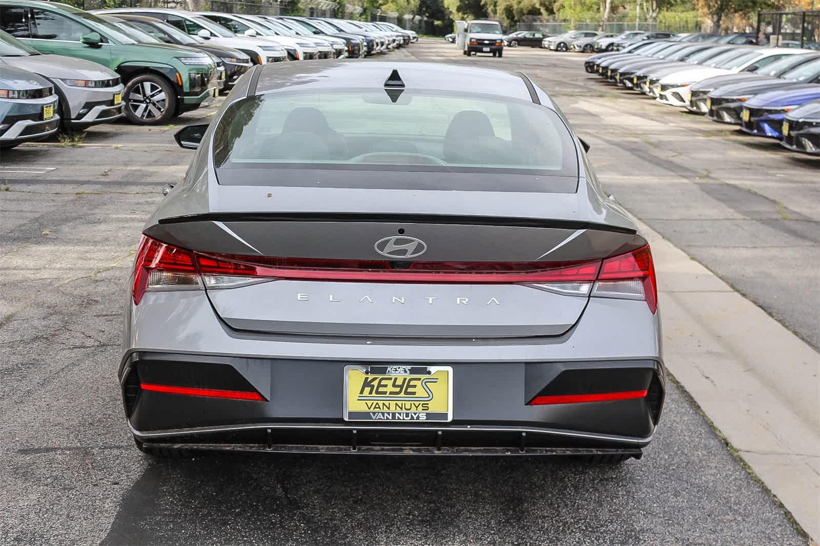 Thumbnail: 2026 Hyundai Elantra - 6