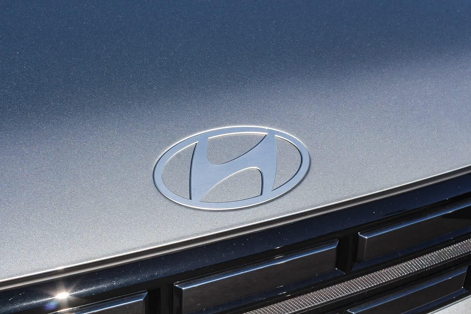 Thumbnail: 2026 Hyundai Santa Fe - 13