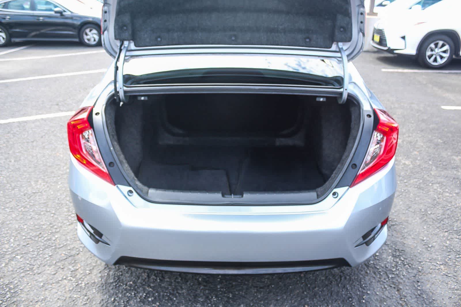 Thumbnail: 2017 Honda Civic - 37