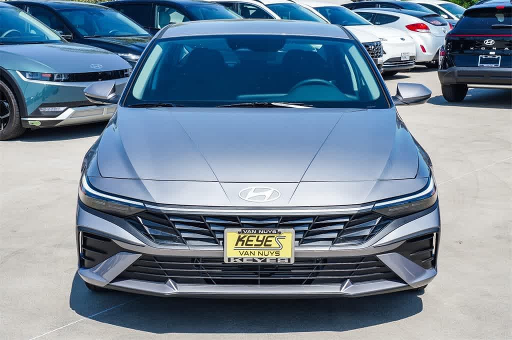 Thumbnail: 2025 Hyundai Elantra - 6