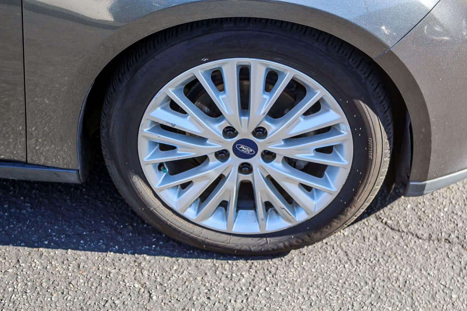 Thumbnail: 2017 Ford Focus - 14