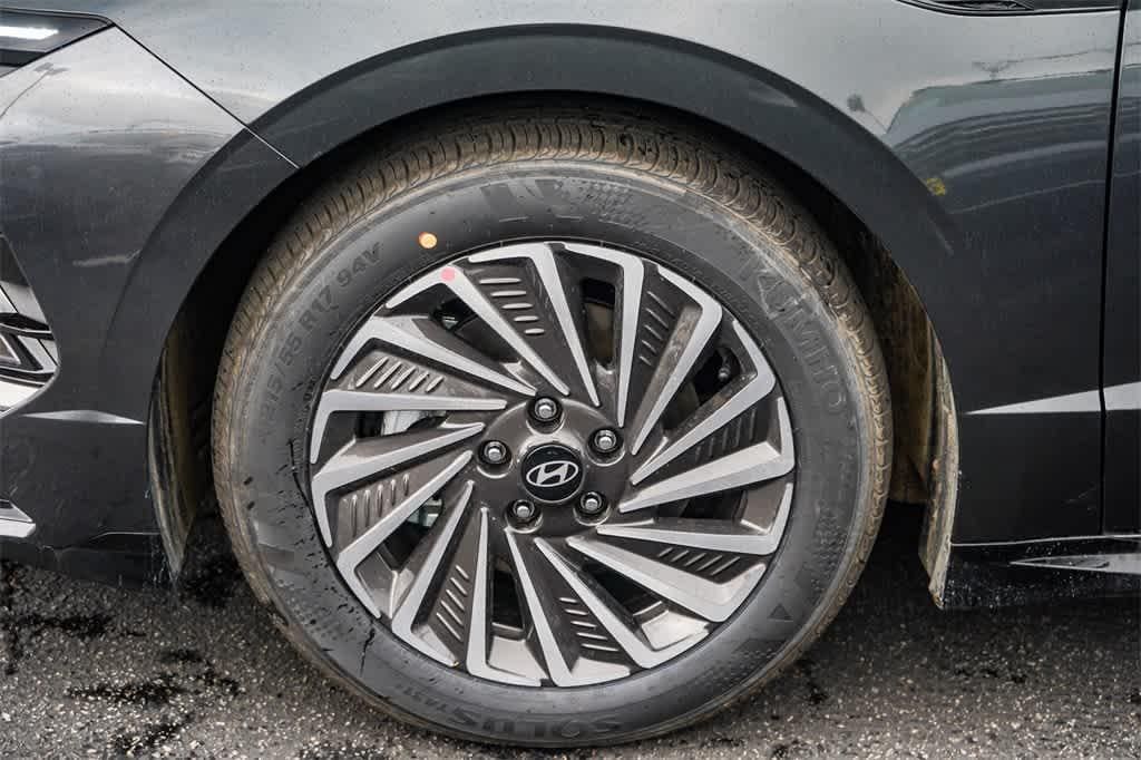 Thumbnail: 2025 Hyundai Sonata - 10