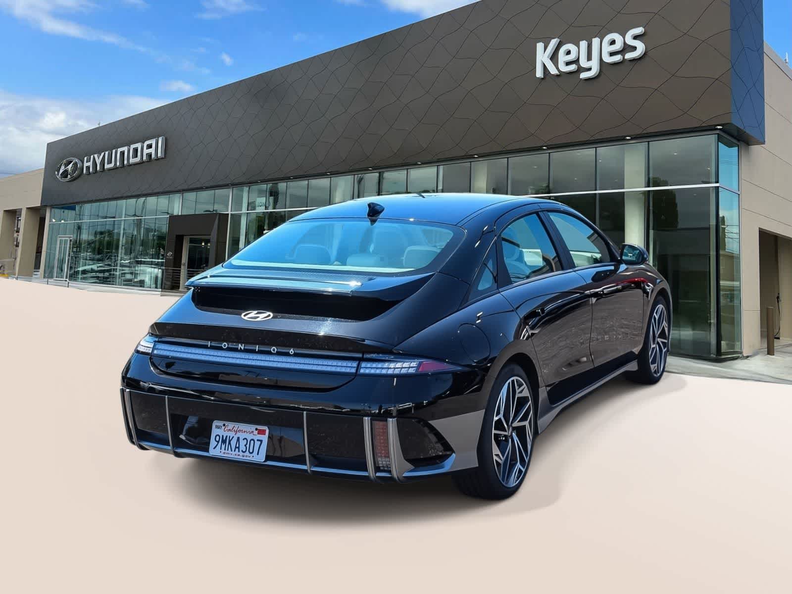 Thumbnail: 2024 Hyundai Ioniq 6 - 4