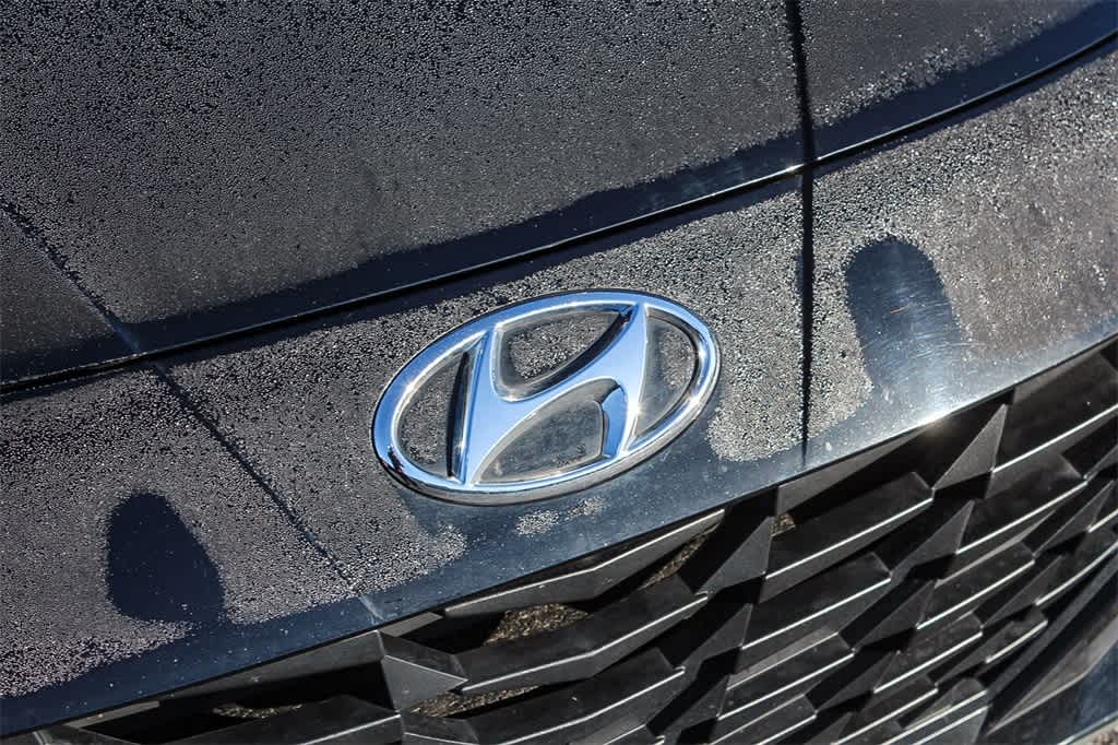 Thumbnail: 2023 Hyundai Elantra - 14