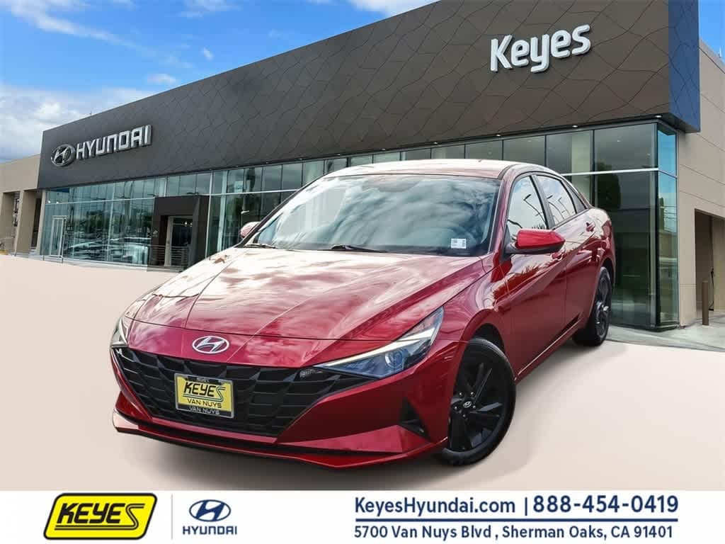 Used 2023 Hyundai Elantra SEL Sedan