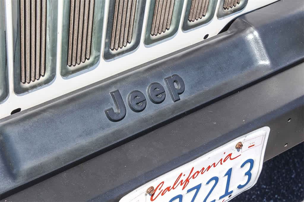 Thumbnail: 2002 Jeep Wrangler - 11