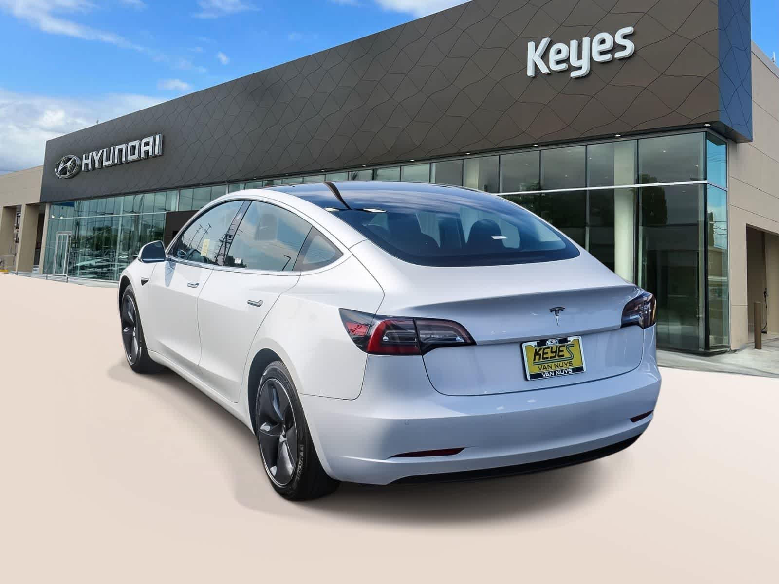 Thumbnail: 2020 Tesla Model 3 - 7