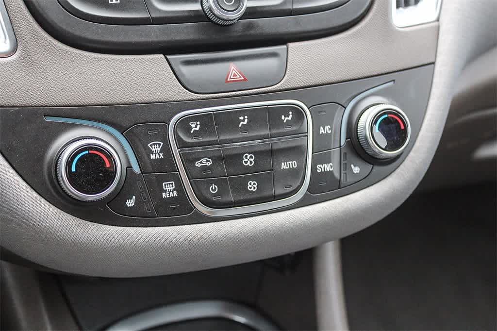 Thumbnail: 2019 Chevrolet Malibu - 23