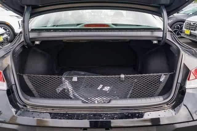 Thumbnail: 2025 Hyundai Elantra - 14