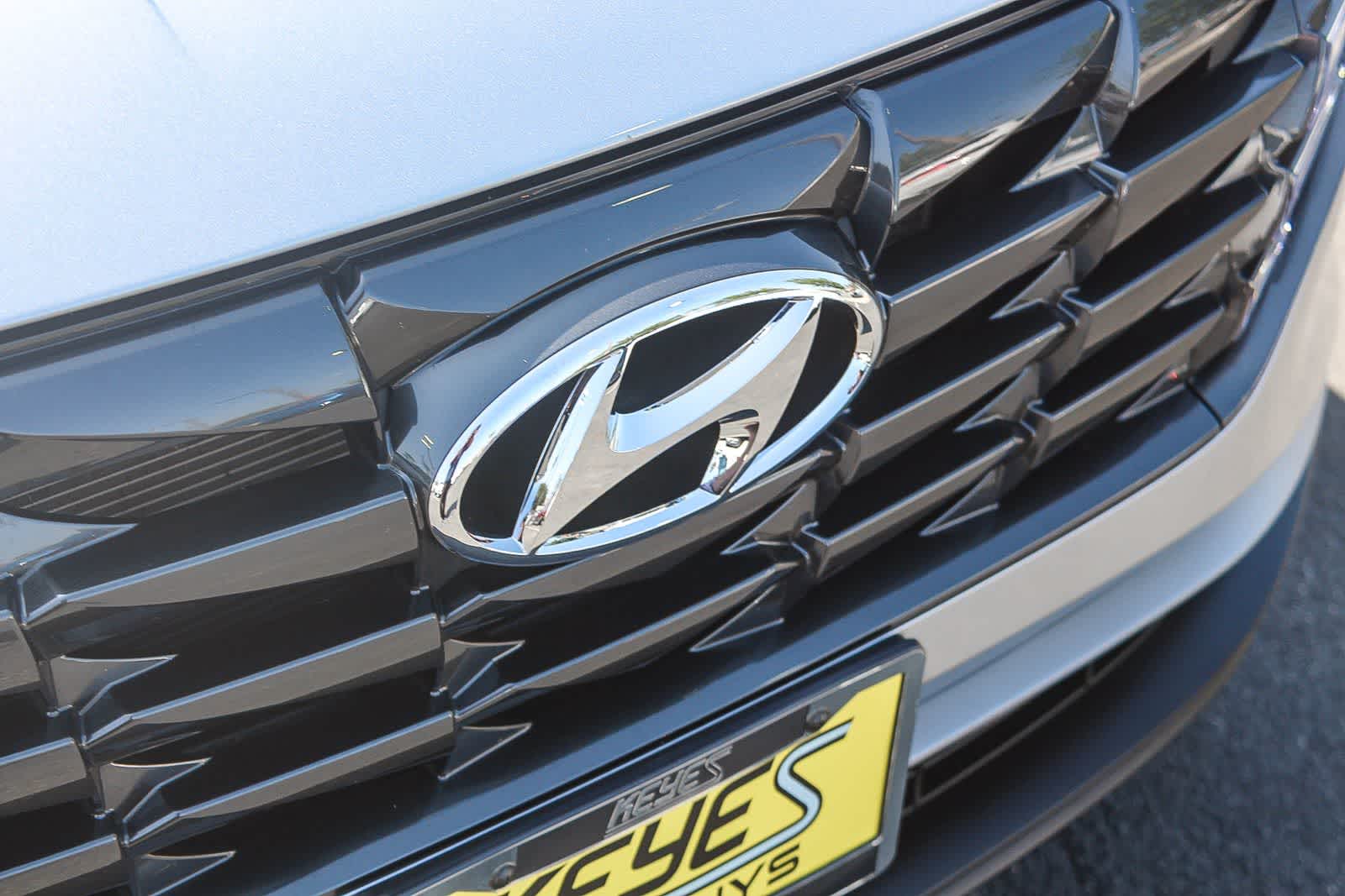 Thumbnail: 2023 Hyundai Tucson - 15