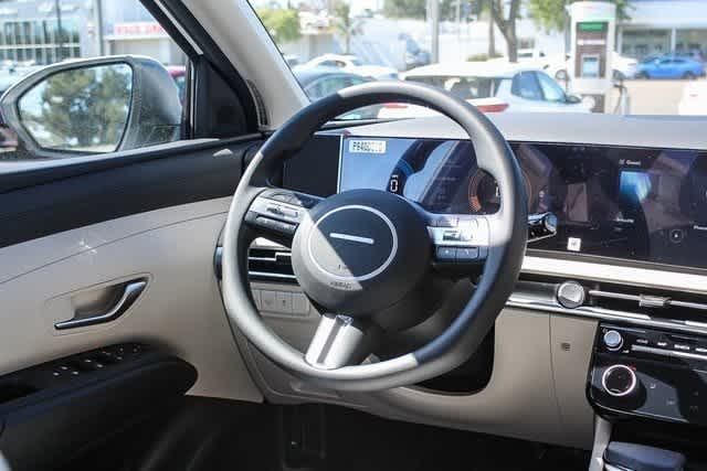 Thumbnail: 2025 Hyundai Tucson - 18