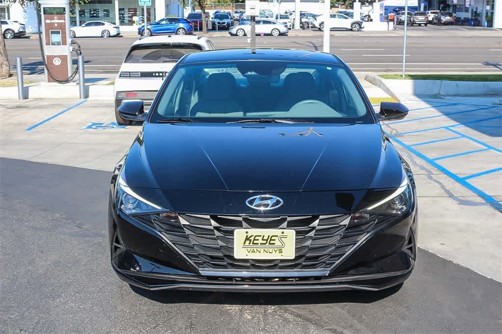 Thumbnail: 2023 Hyundai Elantra - 2