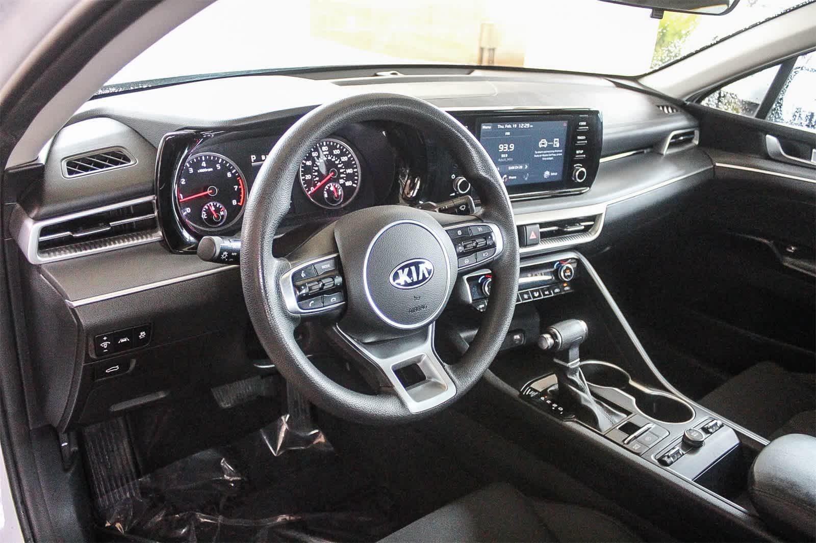 Thumbnail: 2021 Kia K5 - 24