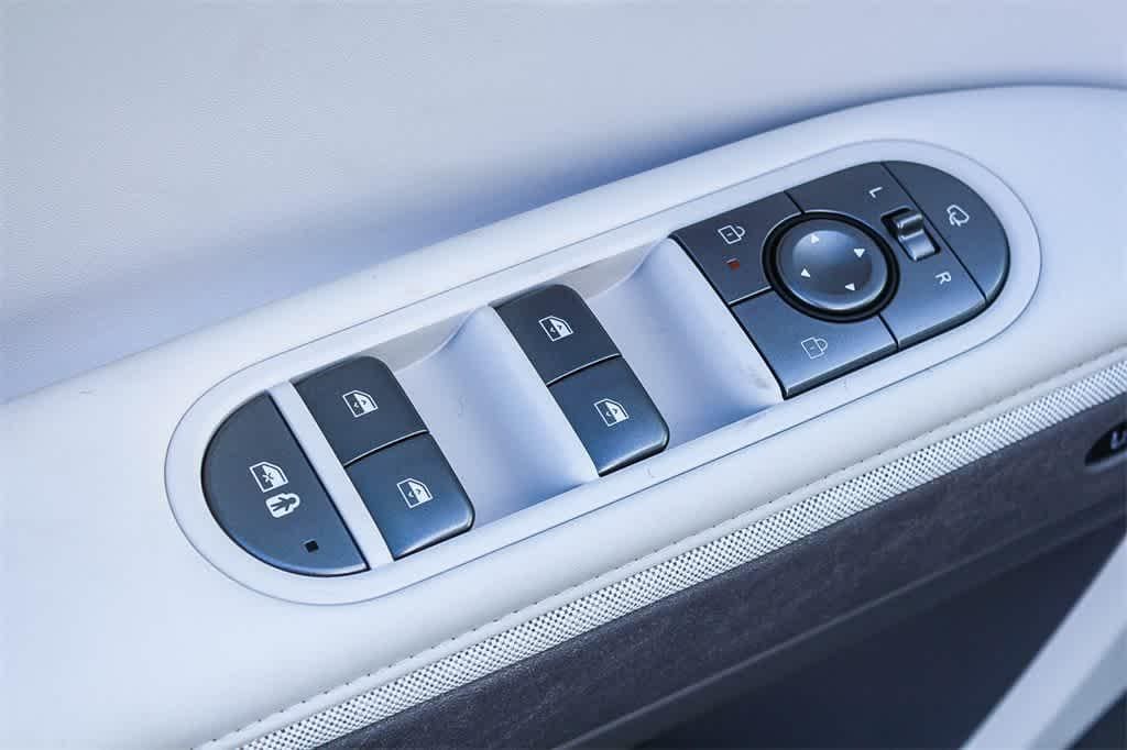 Thumbnail: 2026 Hyundai Ioniq 5 - 26