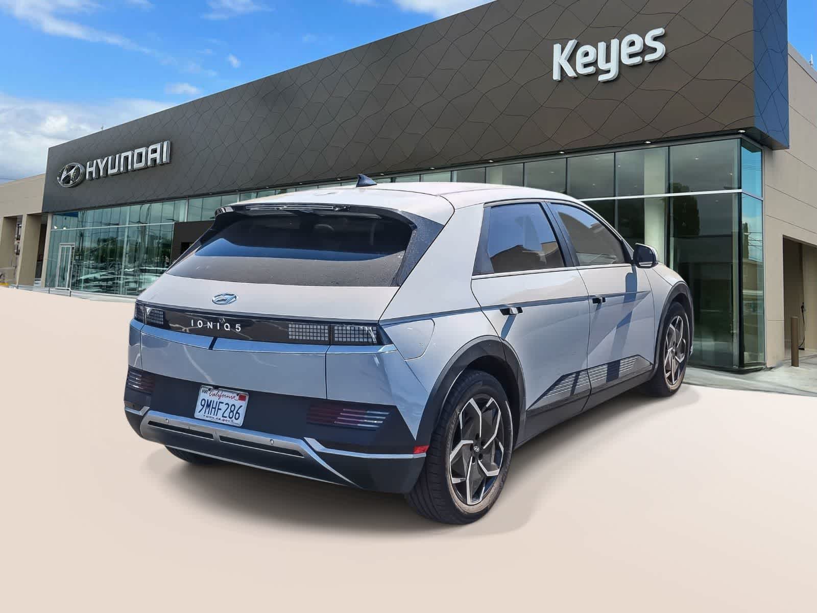 Thumbnail: 2024 Hyundai Ioniq 5 - 4