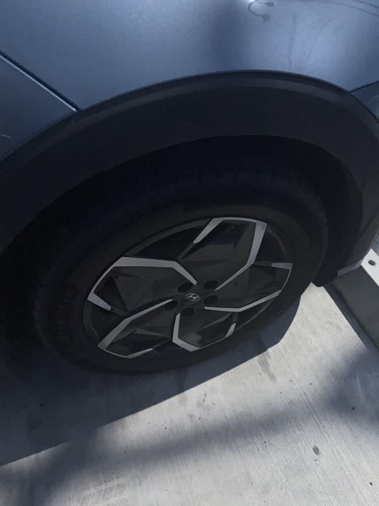 Thumbnail: 2022 Hyundai Ioniq 5 - 20