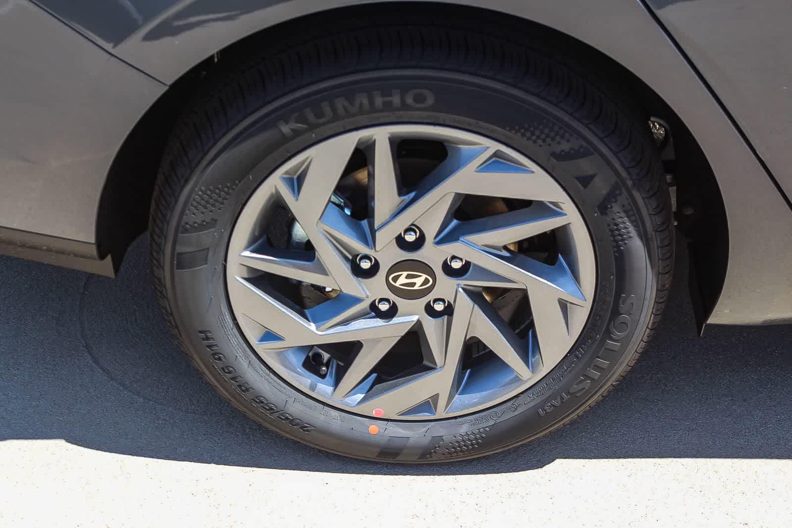 Thumbnail: 2026 Hyundai Elantra - 11