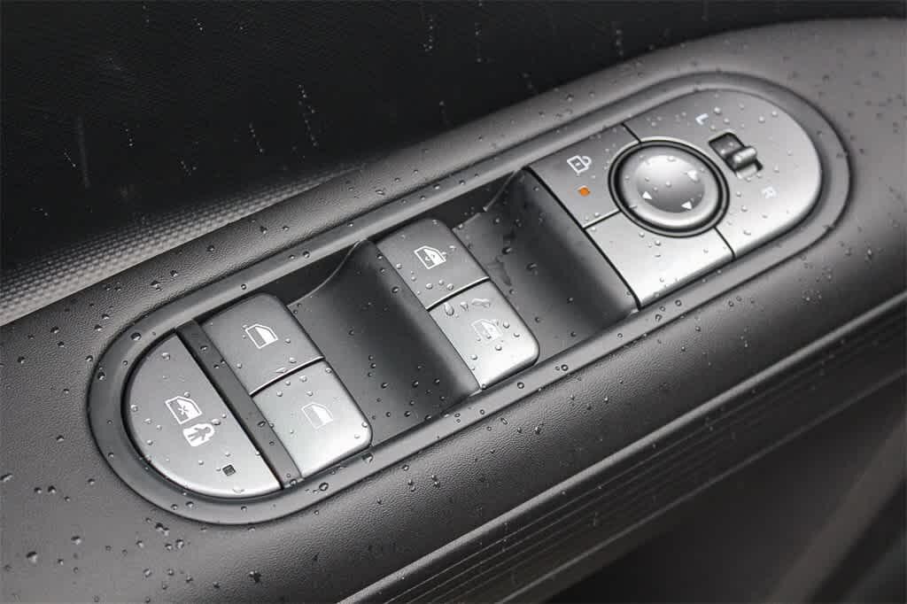 Thumbnail: 2026 Hyundai Ioniq 5 - 27