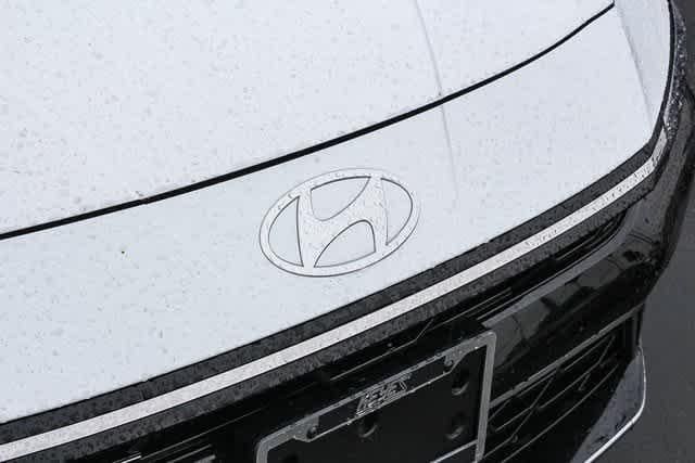 Thumbnail: 2025 Hyundai Elantra - 11