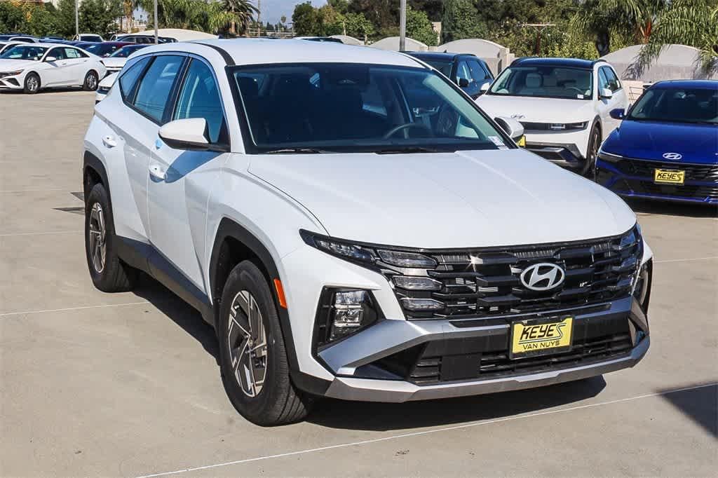 Thumbnail: 2026 Hyundai Tucson - 3