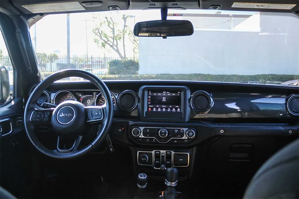 Thumbnail: 2022 Jeep Gladiator - 12