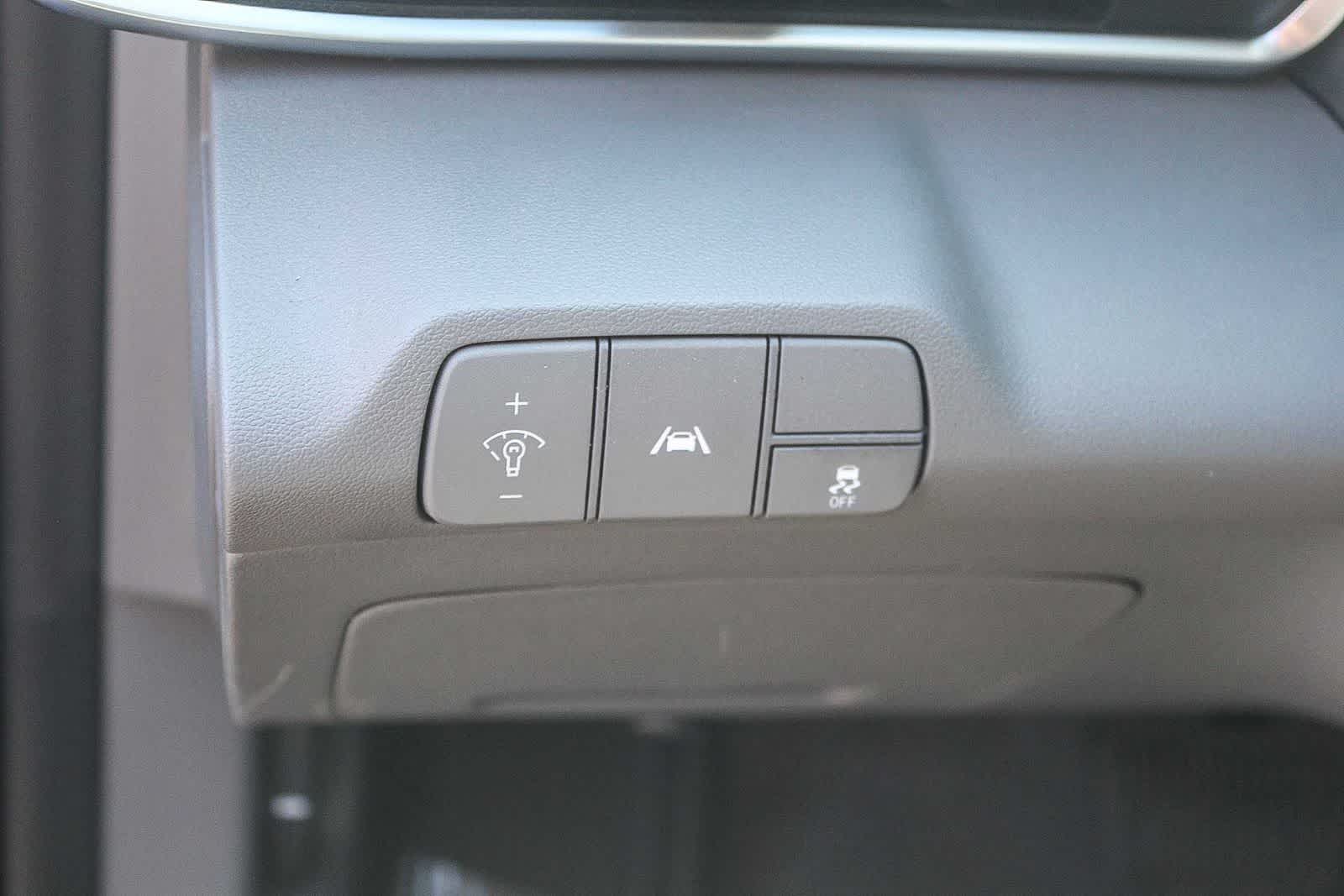 Thumbnail: 2023 Hyundai Elantra - 28