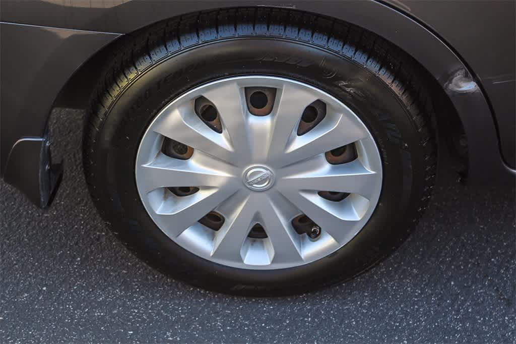 Thumbnail: 2015 Nissan Versa - 8