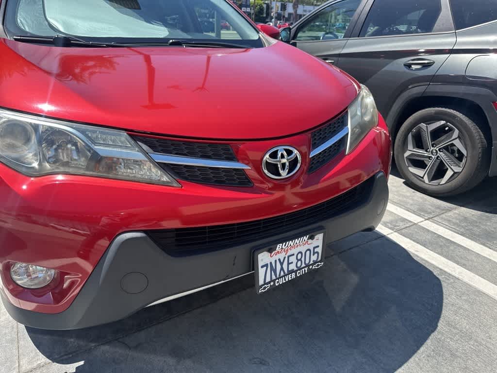 Thumbnail: 2015 Toyota RAV4 - 30