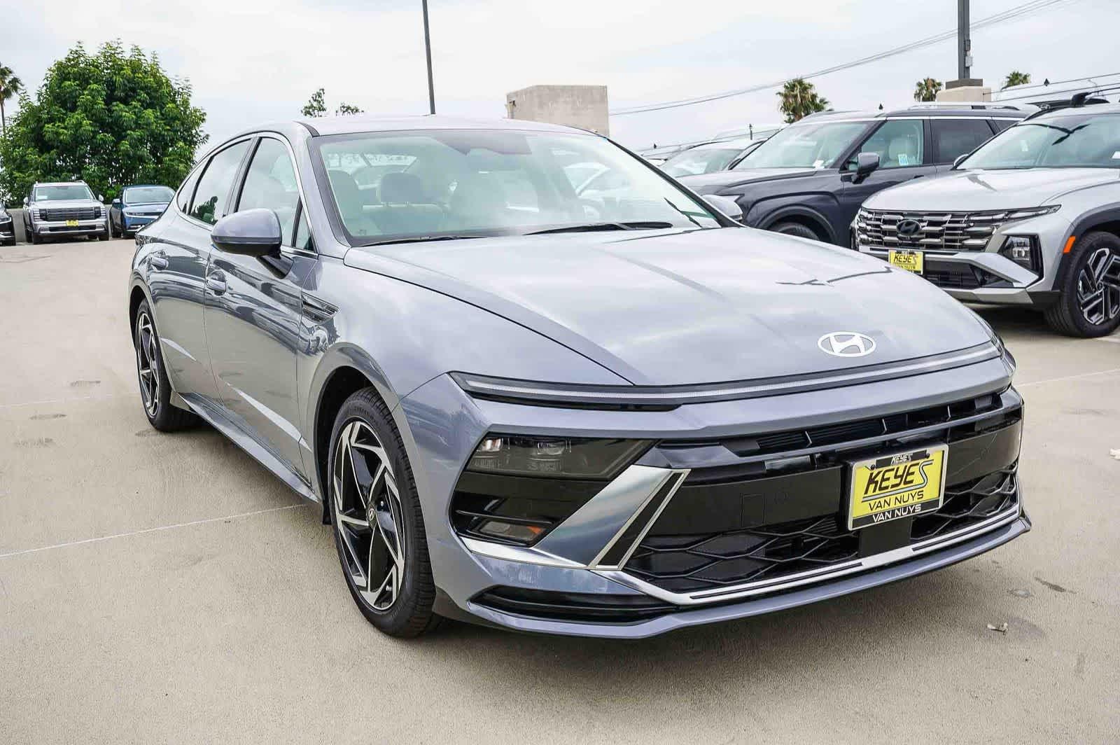 Thumbnail: 2026 Hyundai Sonata - 3