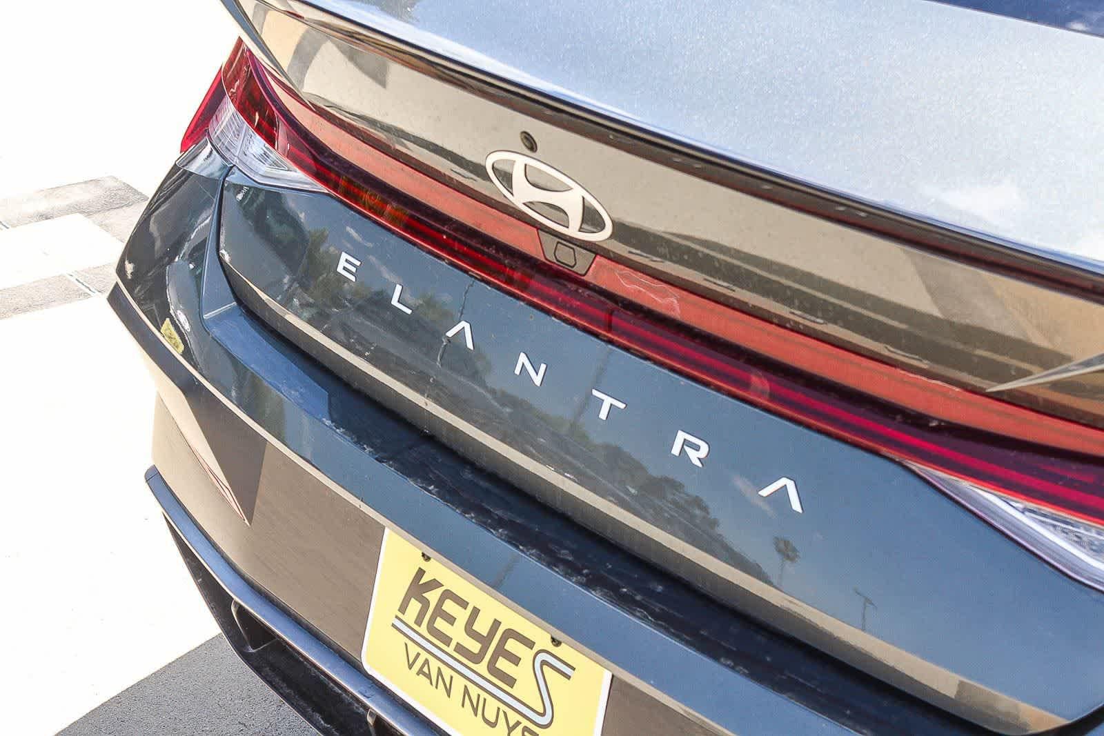 Thumbnail: 2026 Hyundai Elantra - 9