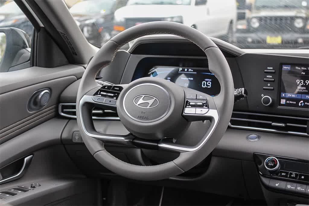 Thumbnail: 2026 Hyundai Elantra - 13