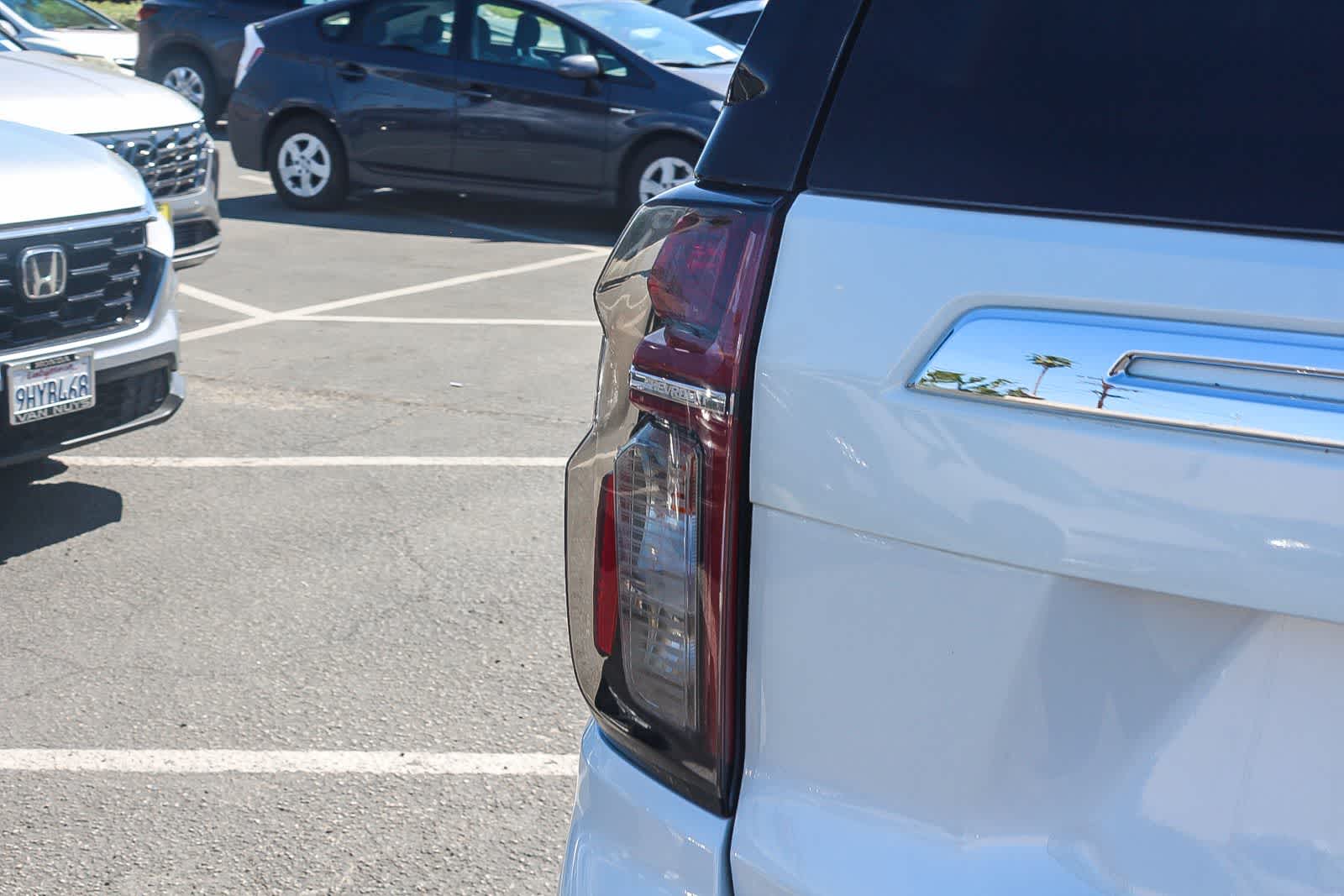 Thumbnail: 2021 Chevrolet Tahoe - 8