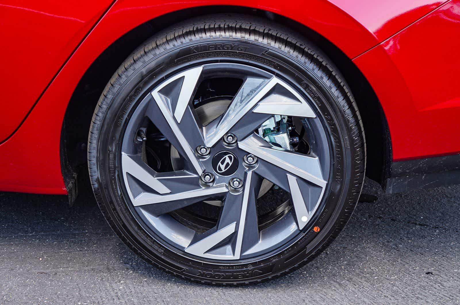 Thumbnail: 2025 Hyundai Elantra - 12