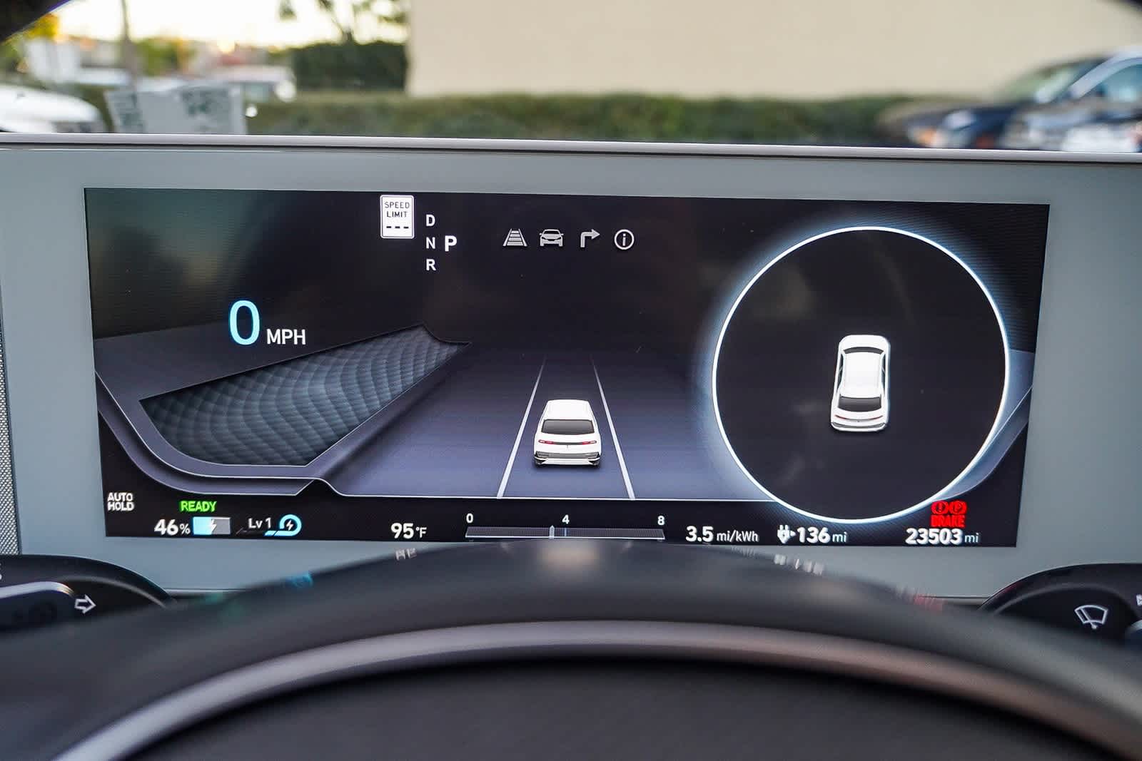 Thumbnail: 2022 Hyundai Ioniq 5 - 31