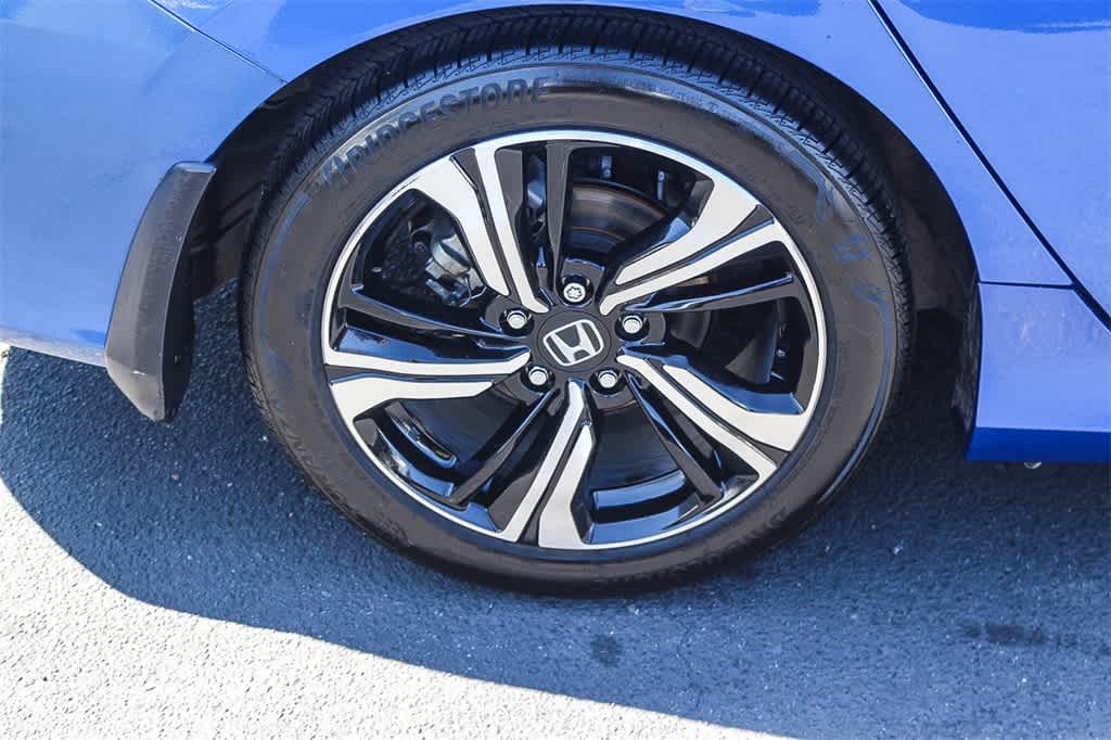 Thumbnail: 2016 Honda Civic - 8