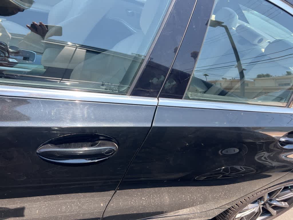 Thumbnail: 2019 BMW 3 Series - 6