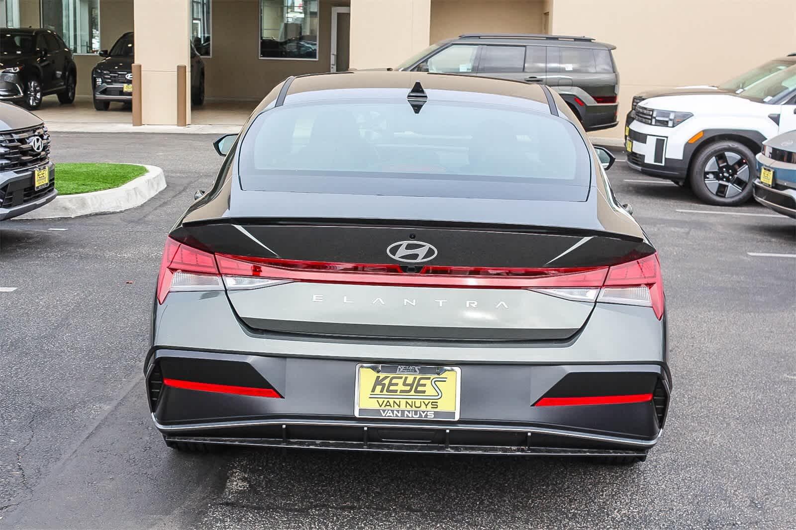 Thumbnail: 2026 Hyundai Elantra - 6