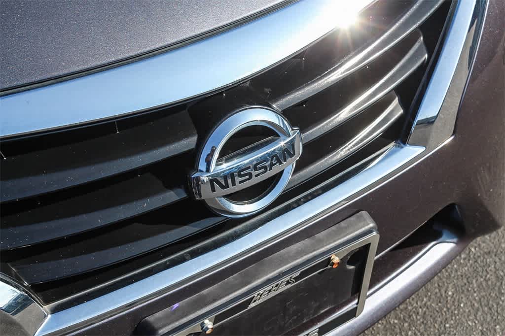 Thumbnail: 2015 Nissan Versa - 11