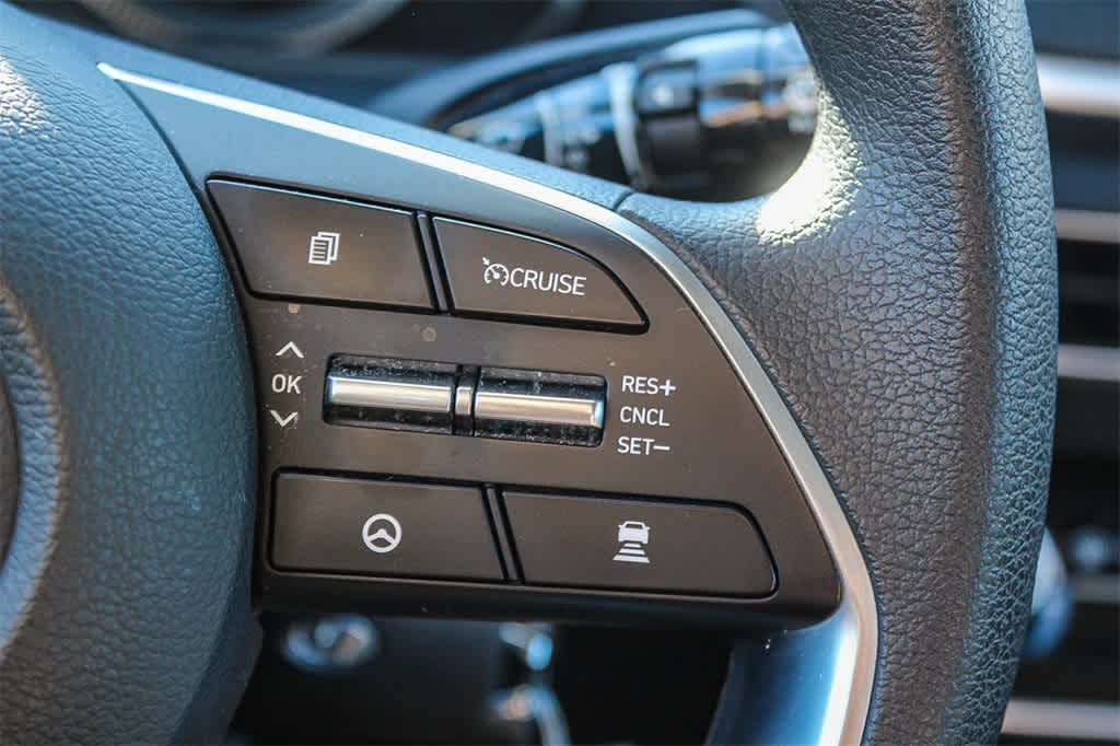 Thumbnail: 2023 Hyundai Sonata - 31