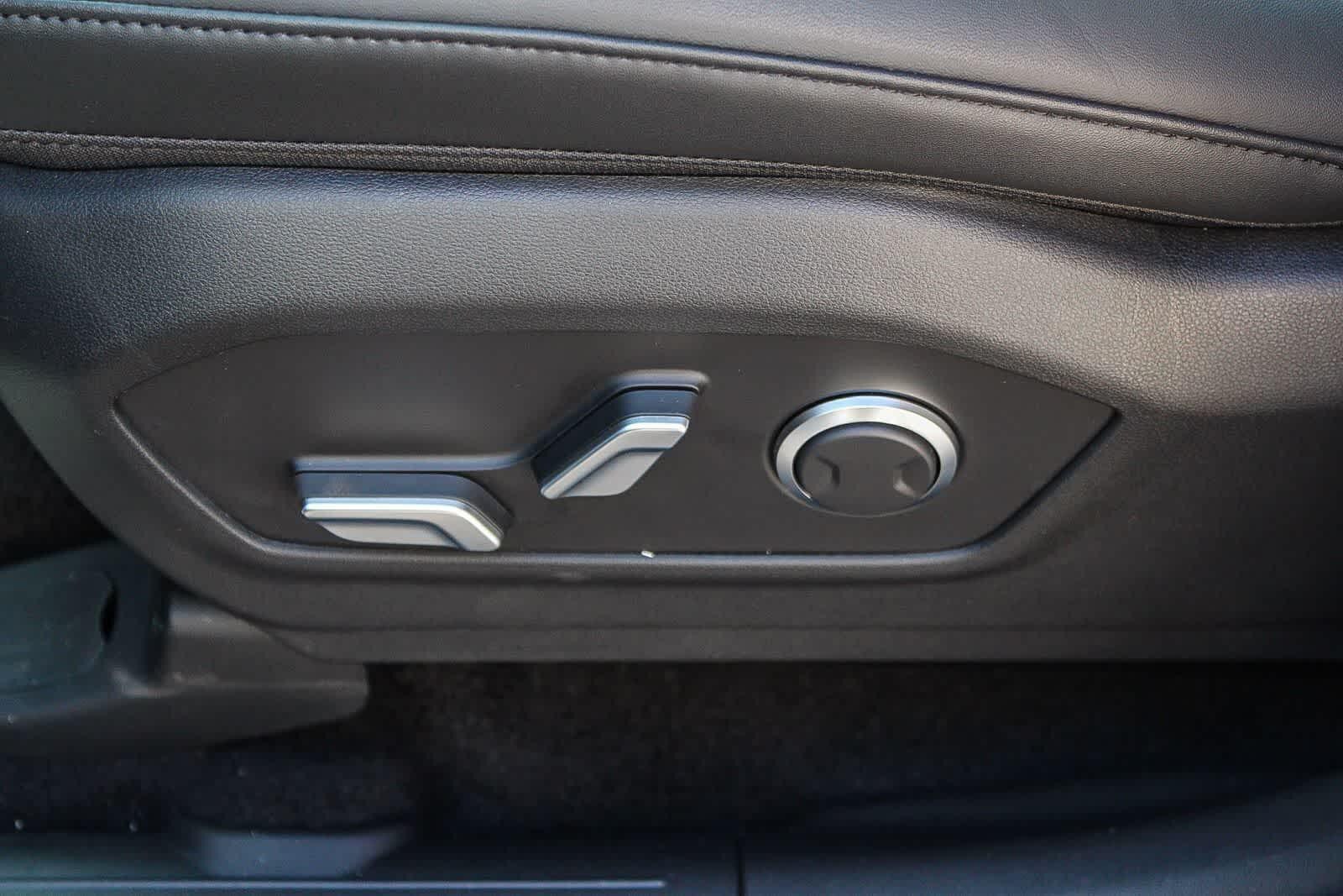 Thumbnail: 2026 Hyundai Santa Fe - 29