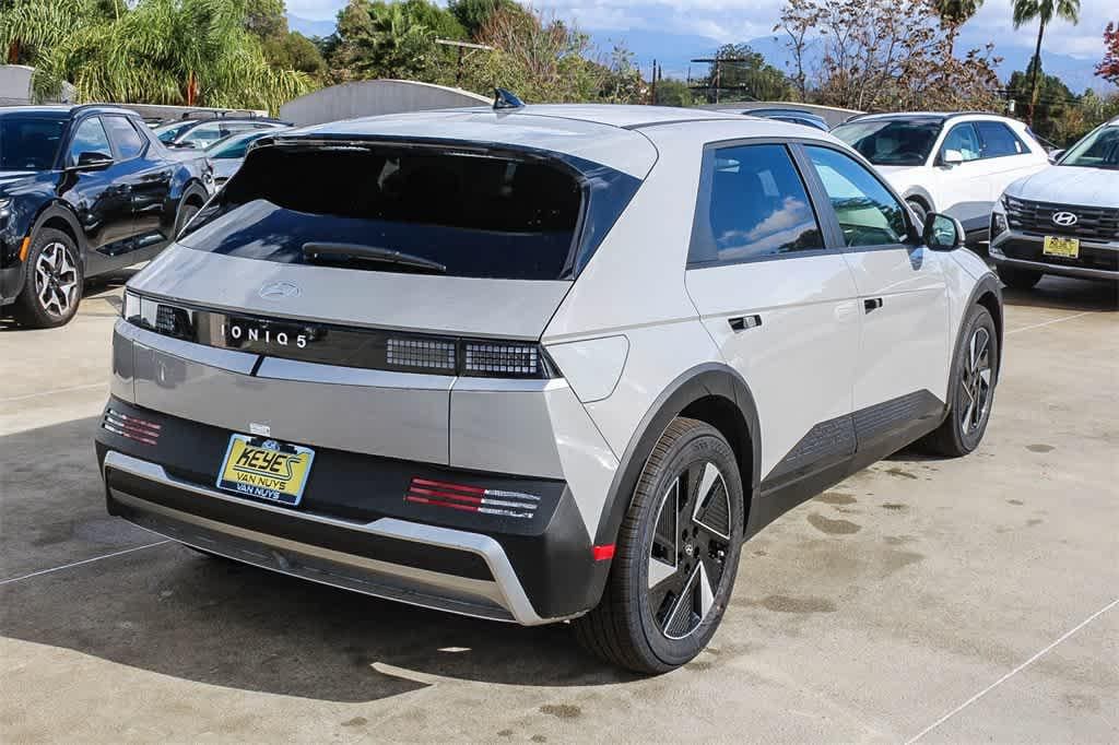 Thumbnail: 2026 Hyundai Ioniq 5 - 4